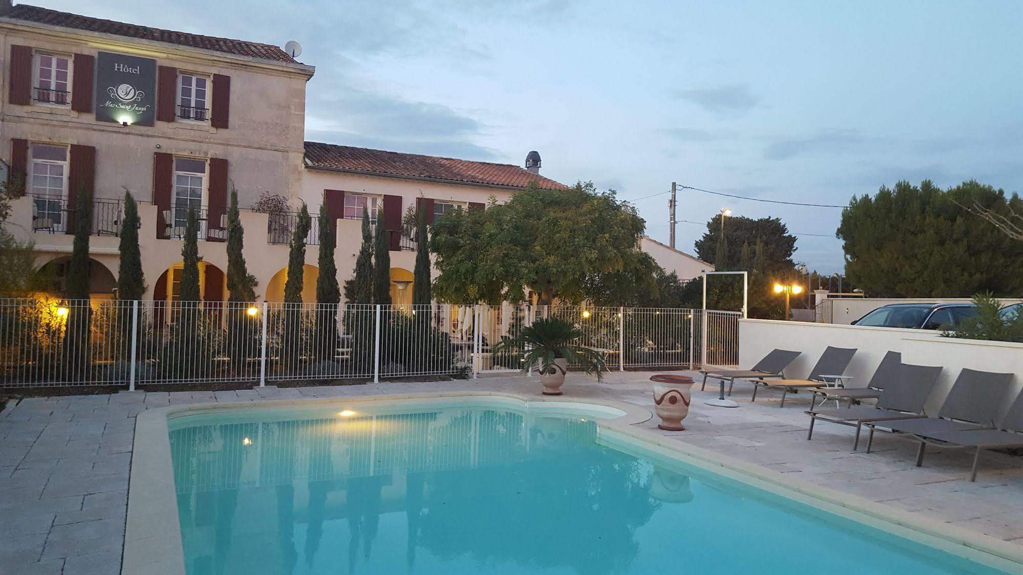 Hotel Le Mas Saint Joseph Екстериор снимка