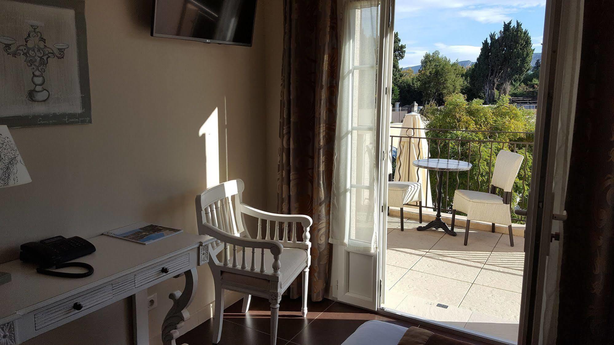 Hotel Le Mas Saint Joseph Екстериор снимка